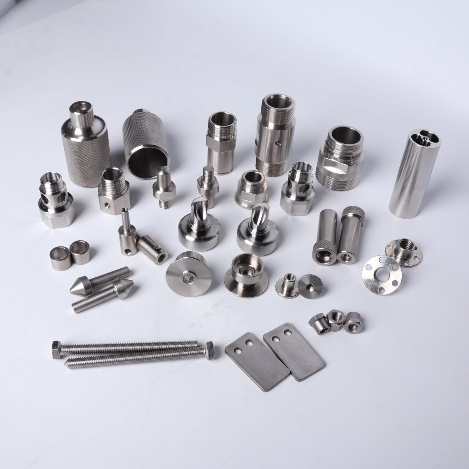 Custom metal manufacturing components made to industrial specifications
